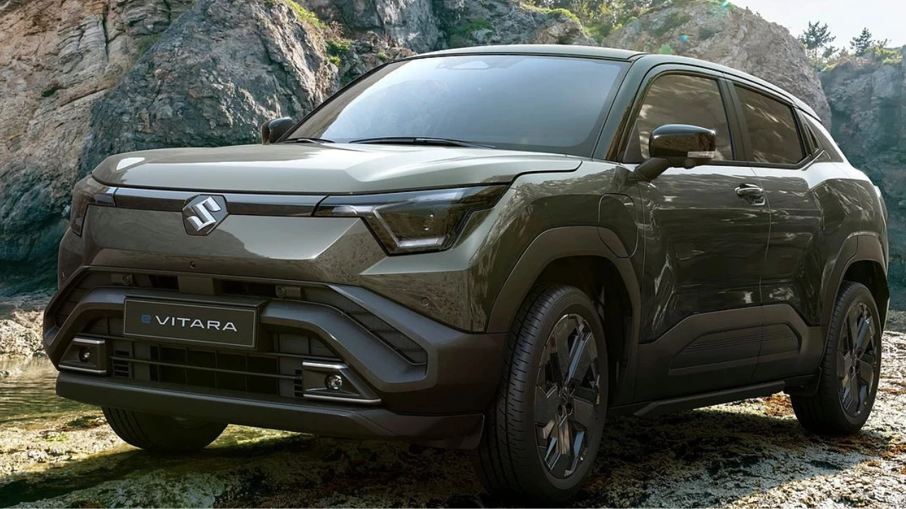 What is the price of Maruti Suzuki E Vitara in India 2025