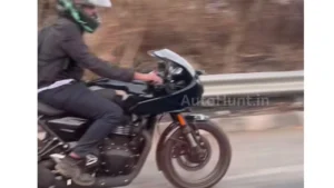 Triumph Thruxton 400 fuel efficiency and mileage details