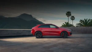 2025 Audi RS Q8 performance SUV specifications and price