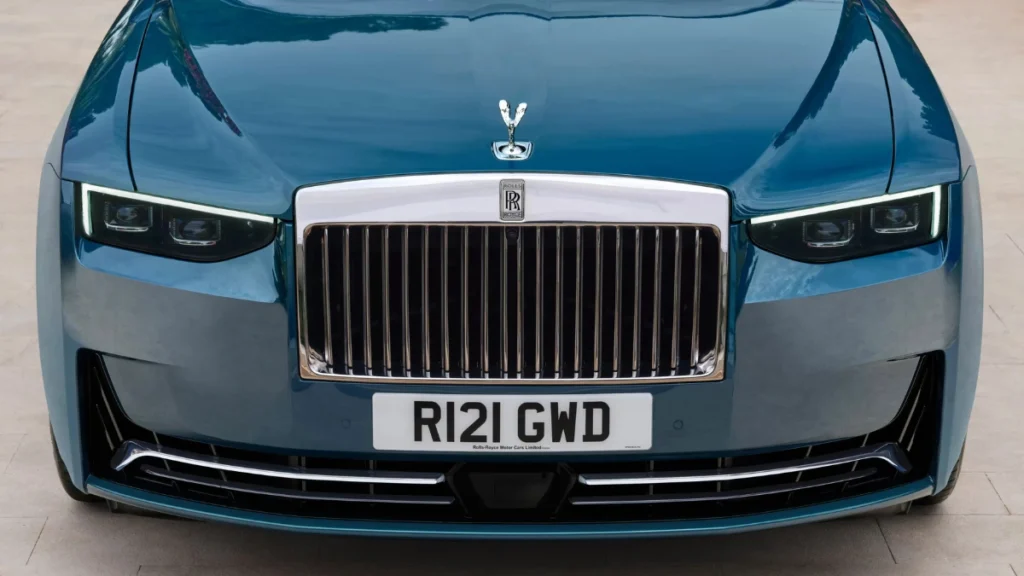 Rolls-Royce Ghost customization options in India