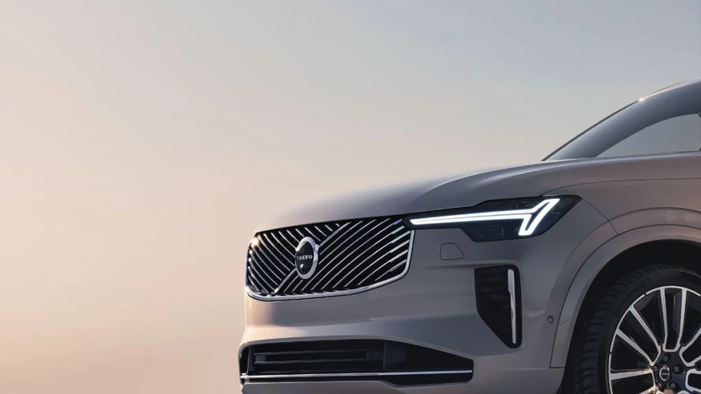 Is Volvo XC90 a good luxury SUV in India?