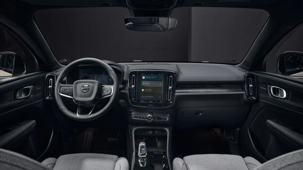 Volvo EC40 Premium Interior and Audio System Features