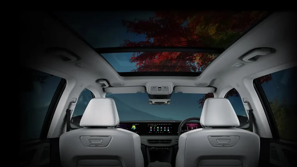 Mahindra XEV 9S boot space and frunk storage details